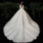 High-end Champagne Genomskinliga Bröllopsklänningar 2020 Balklänning Fyrkantig Ringning 3/4 ärm Halterneck Pierced Appliqués Spets Chapel Train Ruffle