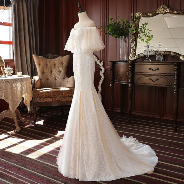 High-end Champagne Lace Wedding Dresses 2020 Trumpet / Mermaid Off-The-Shoulder Puffy 1/2 Sleeves Backless Court Train