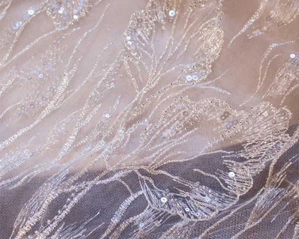 Luxe Champagne Transparentes Robe De Mariée 2020 Robe Boule Col Haut 3/4 Manches Dos Nu Glitter Appliques En Dentelle Fait main Perlage Royal Train Volants