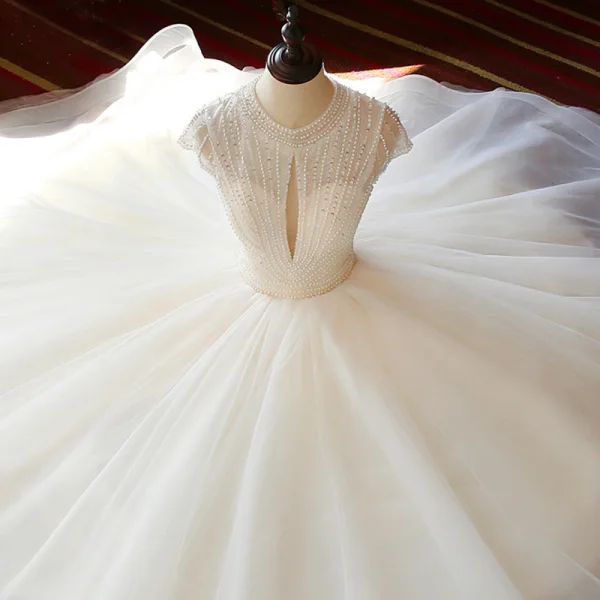 High-end Champagne Outdoor / Garden Wedding Dresses 2020 Ball Gown Scoop Neck Short Sleeve Backless Handmade Beading Floor-Length / Long Ruffle