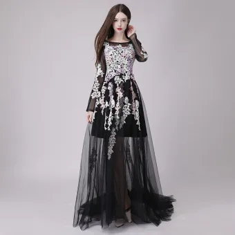 Abordable Noire Transparentes Été Robe De Bal 2018 Princesse Appliques En Dentelle Encolure Dégagée Manches Longues Tribunal Train Volants Robe De Ceremonie