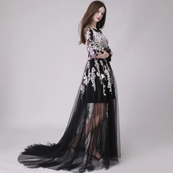 Affordable Black See-through Summer Prom Dresses 2018 A-Line / Princess Appliques Lace Scoop Neck Long Sleeve Court Train Ruffle Formal Dresses