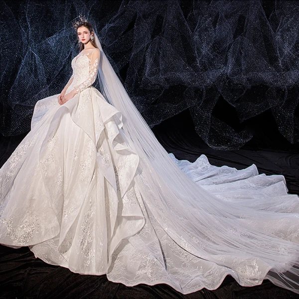 Romantic Ivory See-through Wedding Dresses 2020 Ball Gown Square Neckline 3/4 Sleeve Appliques Lace Beading Cathedral Train Ruffle