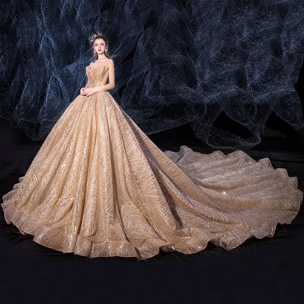 Scintillantes Champagne Transparentes Robe De Mariée 2020 Robe Boule Encolure Carrée Manches Longues Dos Nu Glitter Tulle Paillettes Perlage Royal Train Volants
