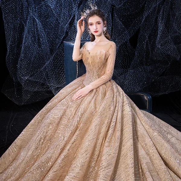 Scintillantes Champagne Transparentes Robe De Mariée 2020 Robe Boule Encolure Carrée Manches Longues Dos Nu Glitter Tulle Paillettes Perlage Royal Train Volants