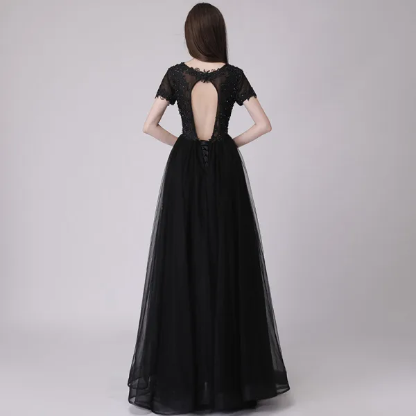 Affordable Black Prom Dresses 2018 A-Line / Princess Scoop Neck Short Sleeve Appliques Lace Beading Floor-Length / Long Ruffle Backless Formal Dresses