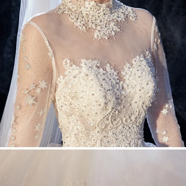 Vintage / Originale Ivoire Transparentes Robe De Mariée 2020 Robe Boule Col Haut Manches Longues Dos Nu Glitter Tulle Appliques En Dentelle Perlage Chapel Train Volants