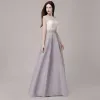 Affordable Silver Pierced Evening Dresses  2018 A-Line / Princess Scoop Neck Sleeveless Pearl Rhinestone Sash Floor-Length / Long Formal Dresses