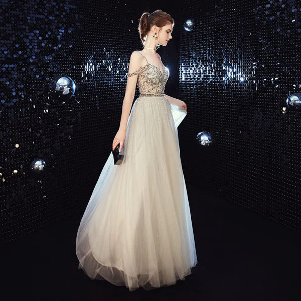 Sexy Champagne Transparentes Robe De Soirée 2020 Princesse Bretelles Spaghetti V-Cou Manches Courtes Perlage Longue Dos Nu Robe De Ceremonie