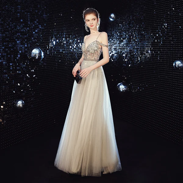 Sexy Champagne Transparentes Robe De Soirée 2020 Princesse Bretelles Spaghetti V-Cou Manches Courtes Perlage Longue Dos Nu Robe De Ceremonie