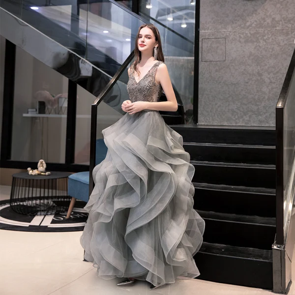 Luxury / Gorgeous Grey Prom Dresses 2020 Ball Gown V-Neck Sleeveless Sash Beading Floor-Length / Long Cascading Ruffles Backless Formal Dresses