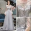 Haut de Gamme Gris Transparentes Robe De Soirée 2020 Princesse Encolure Dégagée Manches Longues Plumes Perlage Longue Volants Robe De Ceremonie