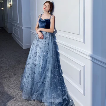 Snygga Fina Ocean Blå Aftonklänningar 2020 Prinsessa Spaghettiband Ärmlös Beading Glittriga Glitter Paljetter Tyll Svep Tåg Ruffle Halterneck Formella Klänningar