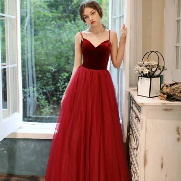 Chic Belle Bordeaux Robe De Soirée 2020 Princesse Perlage Bretelles Spaghetti Sans Manches Longue Volants Dos Nu Robe De Ceremonie