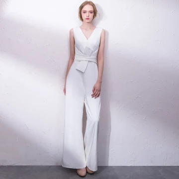 Elegante Ivoor Jumpsuit 2019 V Hals Mouwloos Gordel Lange Avondjurken