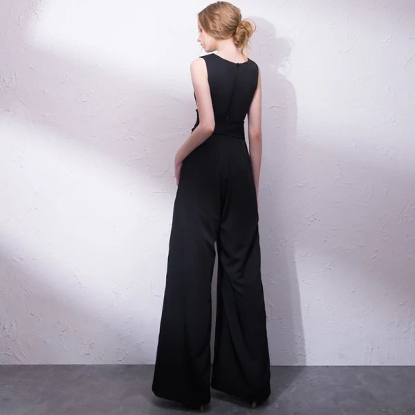 Elegante Ivory / Creme Overall 2019 V-Ausschnitt Ärmellos Stoffgürtel Lange Abendkleider