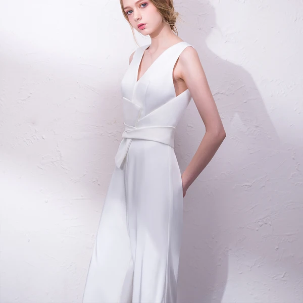 Elegante Ivory / Creme Overall 2019 V-Ausschnitt Ärmellos Stoffgürtel Lange Abendkleider