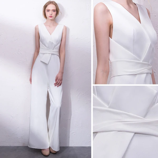 Elegante Ivory / Creme Overall 2019 V-Ausschnitt Ärmellos Stoffgürtel Lange Abendkleider