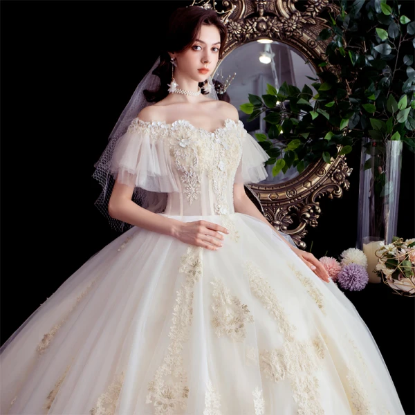 Best Champagne Outdoor / Garden Wedding Dresses 2020 Ball Gown Off-The-Shoulder Short Sleeve Backless Appliques Lace Beading Floor-Length / Long Ruffle