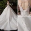 Chic / Belle Champagne Transparentes Robe De Mariée 2020 Robe Boule Encolure Dégagée Sans Manches Dos Nu Appliques En Dentelle Perlage Glitter Tulle Cathedral Train Volants