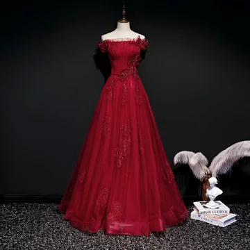 Bäst Röd Aftonklänningar 2020 Prinsessa Av Axeln Korta Ärm Appliqués Spets Beading Glittriga Glitter Tyll Skärp Långa Ruffle Halterneck Formella Klänningar