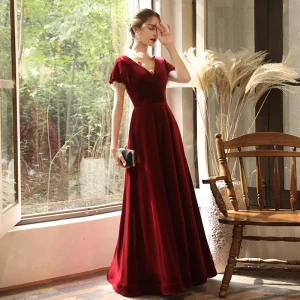 Chic Belle Bordeaux Velour Transparentes Robe De Soirée 2020 Princesse Col Haut Gonflée Manches Courtes Appliques Fleur Perlage Longue Volants Dos Nu Robe De Ceremonie