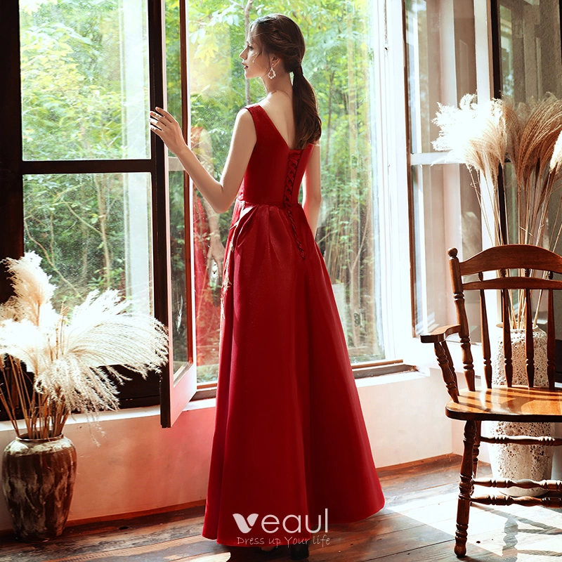 Elegant Red Satin Evening Dresses 2020 A-Line / Princess See-through Deep V-Neck Sleeveless Beading Floor-Length / Long Ruffle Backless Formal Dresses