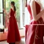Élégant Rouge Satin Robe De Soirée 2020 Princesse Transparentes Col v profond Sans Manches Perlage Longue Volants Dos Nu Robe De Ceremonie
