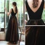 Élégant Noire Robe De Soirée 2020 Princesse Col v profond Sans Manches Perlage Ceinture Longue Volants Dos Nu Robe De Ceremonie