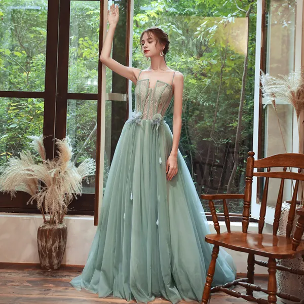Elegant Green Evening Dresses  2020 A-Line / Princess Spaghetti Straps Sleeveless Appliques Flower Feather Beading Sweep Train Ruffle Backless Formal Dresses