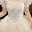 Style Victorien Champagne Grande Taille Robe De Mariée 2020 Robe Boule Encolure Carrée Gonflée Manches Courtes Dos Nu Appliques En Dentelle Perlage Chapel Train Volants