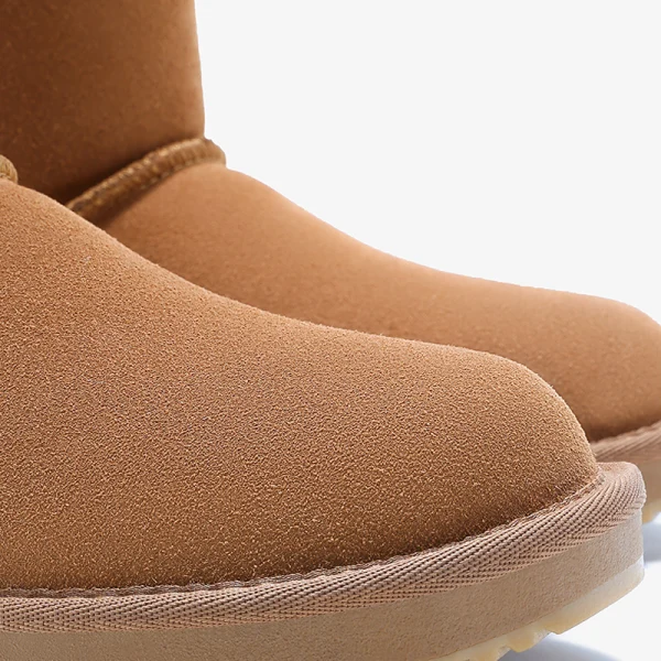 Schöne Kastanienbraune Schneestiefel 2020 Leder Schaltflächen Ankle Boots Winter Mittel-Heels Freizeit Runde Zeh Stiefel Damen