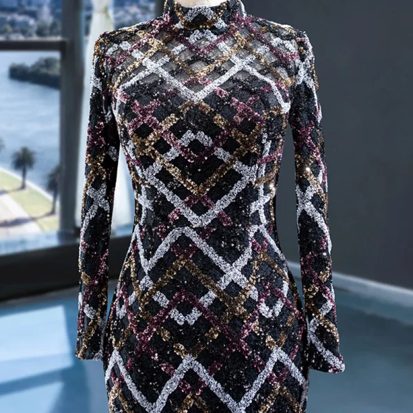 Atemberaubend Schwarz Festzug Abendkleider 2023 Meerjungfrau Stehkragen Lange Ärmel Perlenstickerei Glanz Polyester Kapelle-Schleppe Rüschen Rückenfreies Festliche Kleider