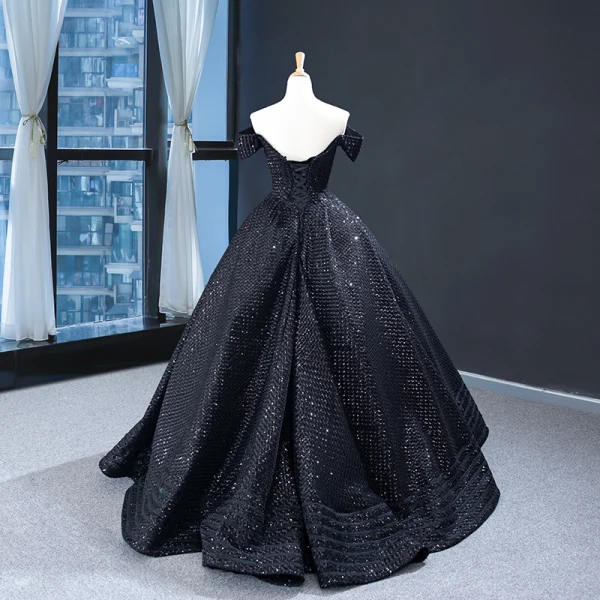 Scintillantes Noire Robe De Bal 2023 Robe Boule De l'épaule Détachable Manches Courtes Paillettes Perlage Train De Balayage Volants Dos Nu Robe De Ceremonie