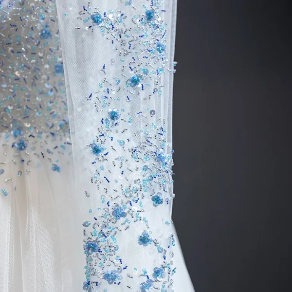 Haut de Gamme Blanche Bleu Ciel Transparentes Robe De Soirée 2023 Princesse Encolure Carrée Manches Longues Perlage Train De Balayage Dos Nu Robe De Ceremonie