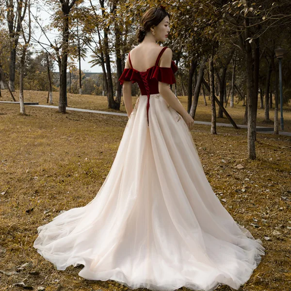 Deux tons Rouge Champagne Daim Robe De Soirée 2023 Princesse Bretelles Spaghetti Manches Courtes Fleur Appliques En Dentelle Train De Balayage Dos Nu Robe De Ceremonie