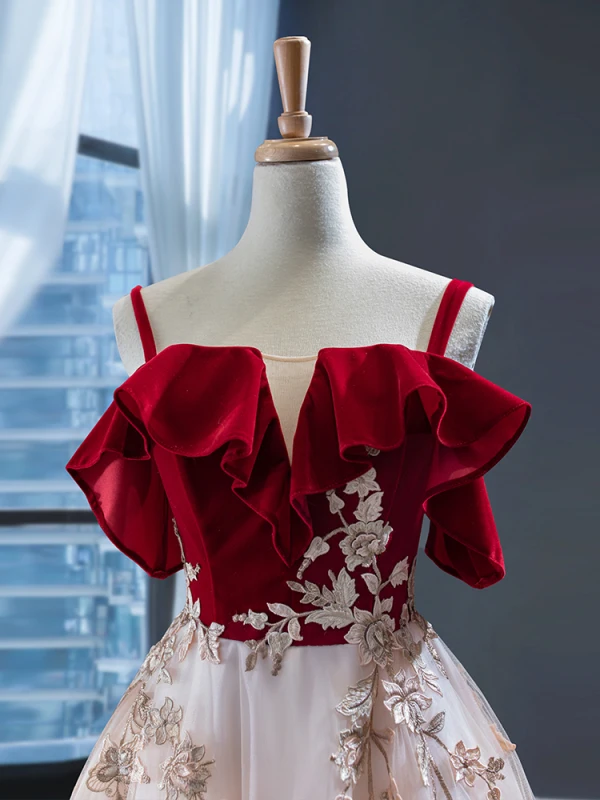 Deux tons Rouge Champagne Daim Robe De Soirée 2023 Princesse Bretelles Spaghetti Manches Courtes Fleur Appliques En Dentelle Train De Balayage Dos Nu Robe De Ceremonie