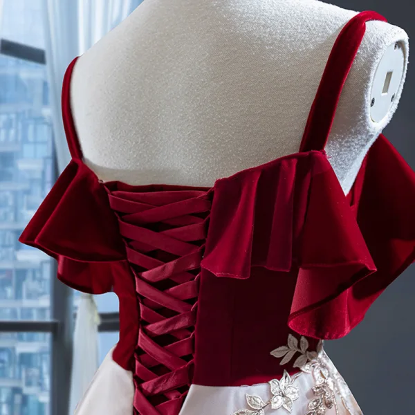Deux tons Rouge Champagne Daim Robe De Soirée 2023 Princesse Bretelles Spaghetti Manches Courtes Fleur Appliques En Dentelle Train De Balayage Dos Nu Robe De Ceremonie