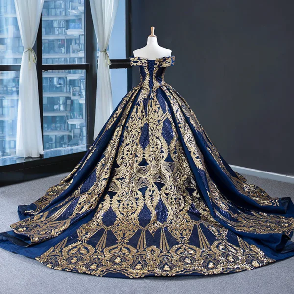 Luxury / Gorgeous Red Prom Dresses 2023 Ball Gown Off-The-Shoulder Short Sleeve Gold Appliques Sequins Chapel Train Ruffle Backless Formal Dresses