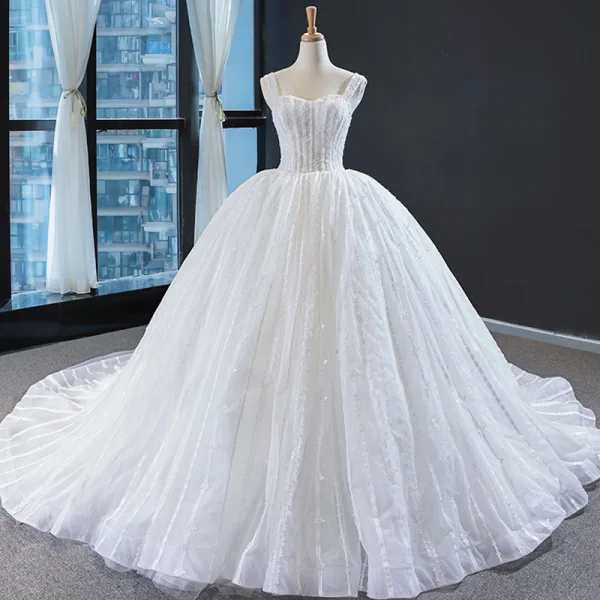 Best Ivory Wedding Dresses 2023 Ball Gown Shoulders Sleeveless Backless Appliques Lace Beading Cathedral Train Ruffle