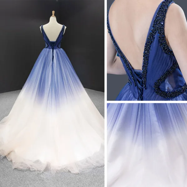 Haut de Gamme Bleu Roi Champagne Concours de beauté Robe De Soirée 2023 Princesse Col v profond Sans Manches Dos Nu Perlage Tribunal Train Volants Robe De Ceremonie
