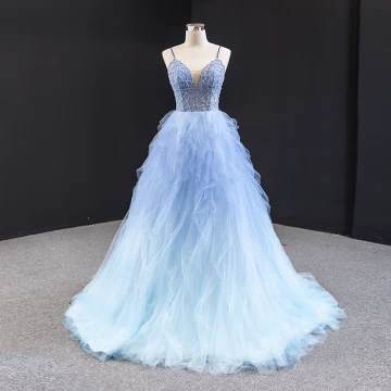 Fabuleux Bleu Ciel Robe De Bal 2023 Princesse Bretelles Spaghetti Sans Manches Perlage Train De Balayage Volants Dos Nu Robe De Ceremonie