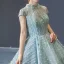 Glamour Vert Cendré Robe De Bal 2023 Robe Boule Transparentes Col Haut Manches Courtes Fait main Perlage Chapel Train Dos Nu Robe De Ceremonie