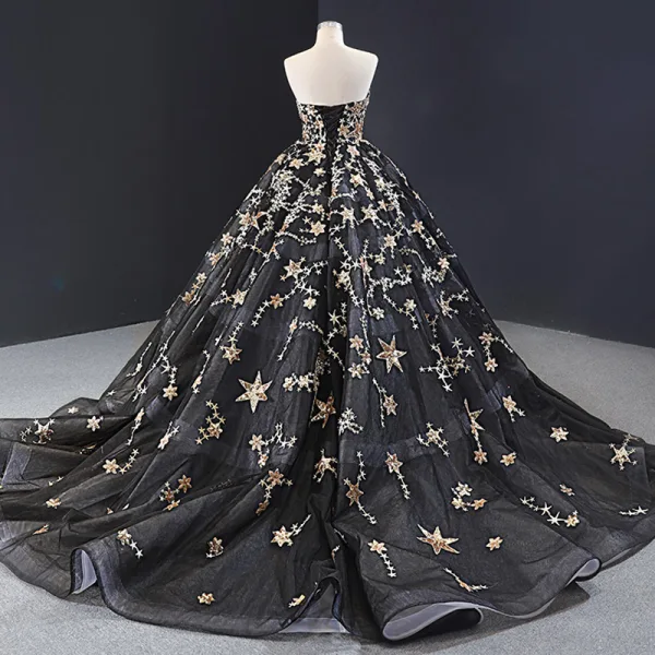 Haut de Gamme Noire Robe De Bal 2023 Robe Boule Bustier Sans Manches Étoile Appliques En Dentelle Paillettes Tribunal Train Dos Nu Robe De Ceremonie