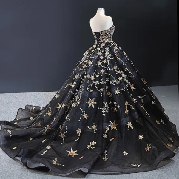 Haut de Gamme Noire Robe De Bal 2023 Robe Boule Bustier Sans Manches Étoile Appliques En Dentelle Paillettes Tribunal Train Dos Nu Robe De Ceremonie