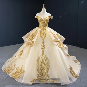 High End Gold Wedding Dresses Ball Gown 2023 Off The Shoulder Short Sleeve Backless Appliques Sequins Court Train Ruffle