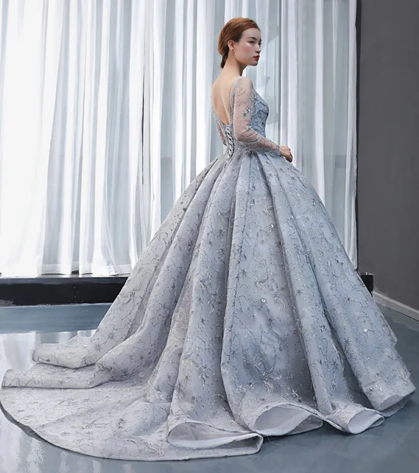 Haut de Gamme Gris Transparentes Robe De Bal 2023 Robe Boule Encolure Carrée Manches Longues Appliques En Dentelle Perlage Train De Balayage Volants Dos Nu Robe De Ceremonie