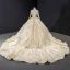 Haut de Gamme Champagne Transparentes Robe De Bal 2023 Robe Boule Encolure Carrée Manches Longues Perlage Glitter Appliques Paillettes Cathedral Train Volants Dos Nu