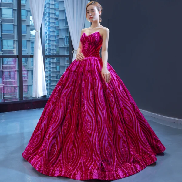 Luksus Fuchsia Dancing Ballkjoler 2023 Ballkjole Kjæreste Uten Ermer Appliques Blonder Beading Lange Buste Ryggløse Formelle Kjoler
