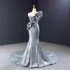 Sparkly Silver Red Carpet Evening Dresses  2023 Trumpet / Mermaid One-Shoulder Sleeveless Appliques Lace Sequins Chapel Train Ruffle Backless Formal Dresses